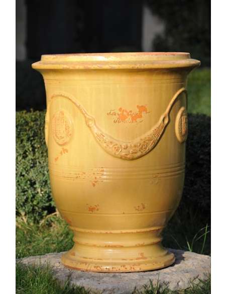Vase d'Anduze vieilli tradition jaune